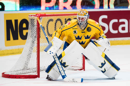 Sveriges målvakt Eddie Läck