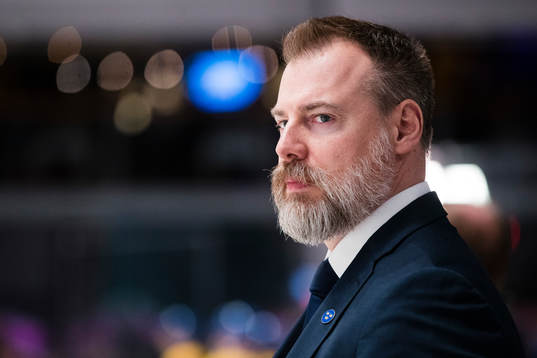 Sveriges förbundskapten Rikard Grönborg innan landskampen