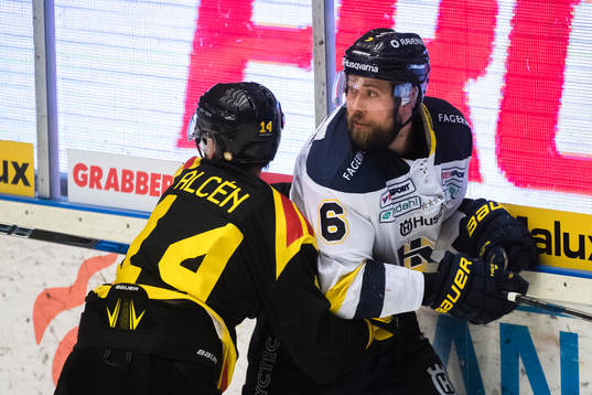 s Christoffer Persson