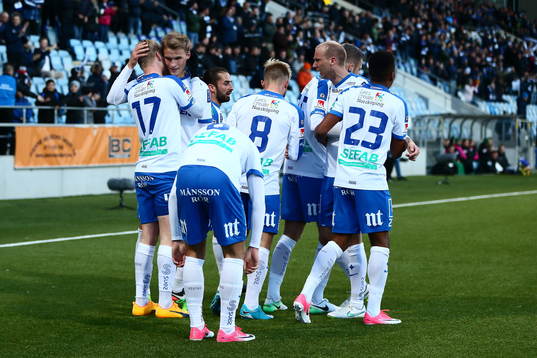 Norrköpings Filip Dagerstål kramar om målgörare av 1-0