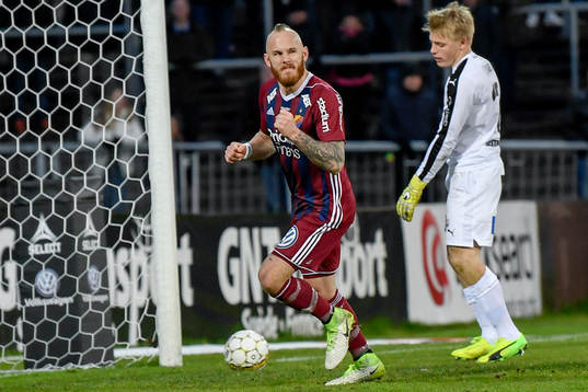 Djurgårdens Magnus Eriksson jublar