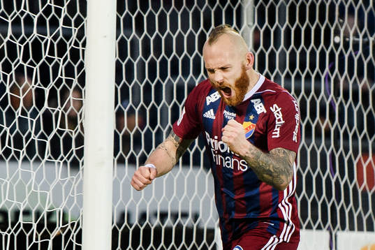 Djurgårdens Magnus Eriksson jublar