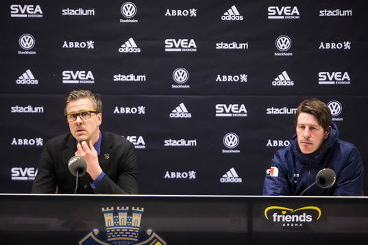 s tränare Rikard Norling och Sirius tränare Thomas