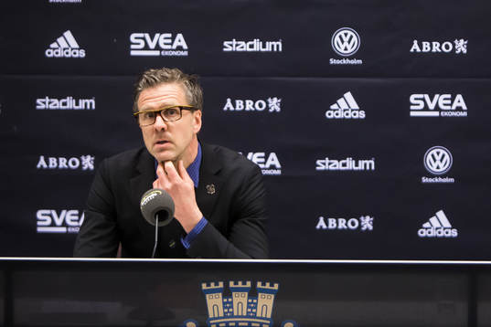 s tränare Rikard Norling och på presskonferensen