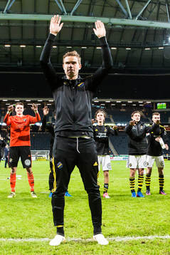 s Eero Markkanen jublar