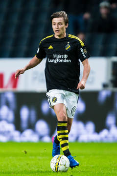 s Simon Thern i aktion