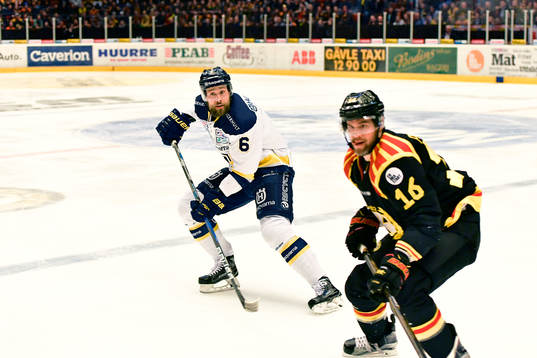 s Christoffer Persson och Brynäs Daniel Paille