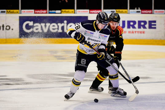 s Anton Bengtsson och Brynäs Lucas Carlsson