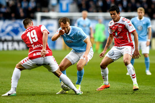 Kalmars Melker Hallberg och Malmö FFs Magnus Wolff Eikrem