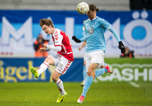 Kalmars Carl Johansson och Malmö FFs Pawel Cibicki