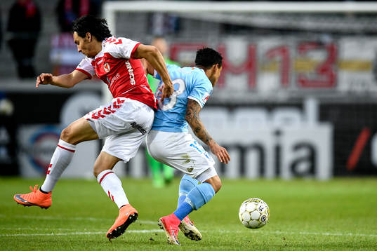 Kalmars Emin Nouri och Malmö FFs Yoshimar Yotún