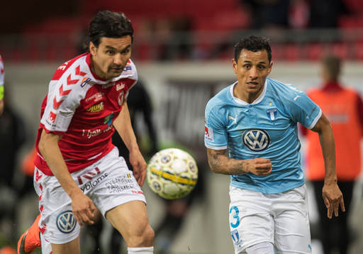 Kalmars Emin Nouri och Malmö FFs Yoshimar Yotún