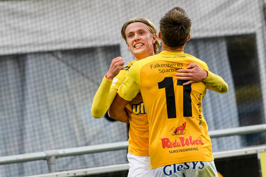 Falkenbergs Viktor Götesson jublar