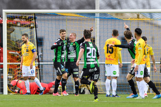 GAIS spelare jublar