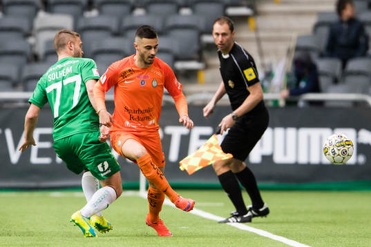 Hammarbys Mats Solheim och AFC Eskilstunas Sasa Matic