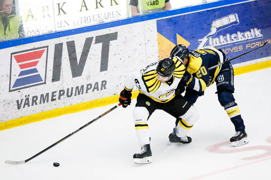 s Lawrence Pilut blir utvisad