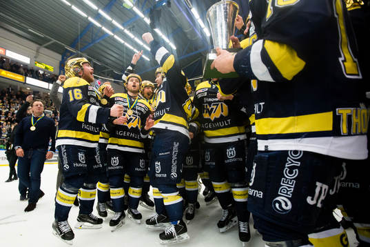 s Filip Sandberg, Dylan Reese, Pär Arlbrandt och Lawrence