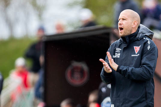 Tvåkers tranare Mattias Lindström