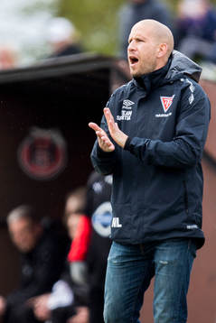 Tvåkers tranare Mattias Lindström