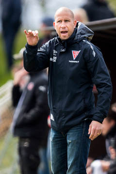 Tvåkers tranare Mattias Lindström