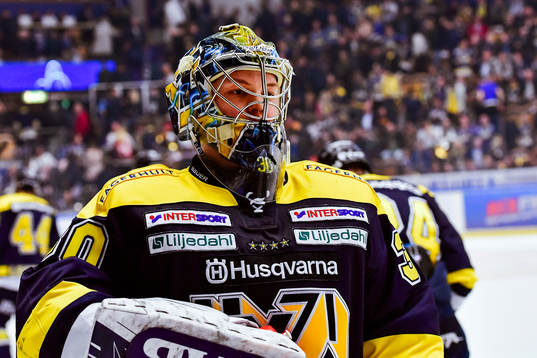 s målvakt Linus Söderström