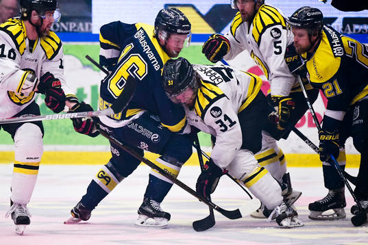 s Filip Sandberg och Brynäs Jonathan Granström