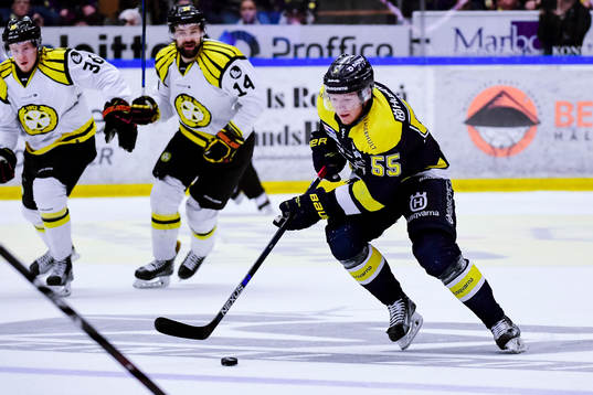 s Andreas Borgman  med domaren