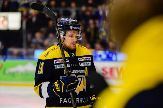 s Simon Önerud
