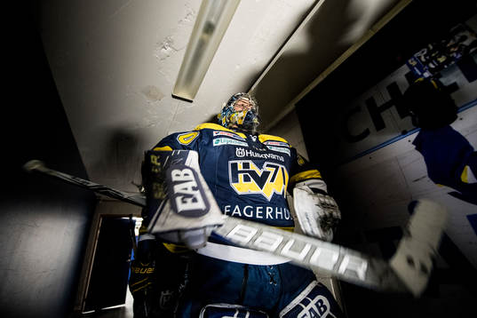 s målvakt Linus Söderström är redo att göra entré