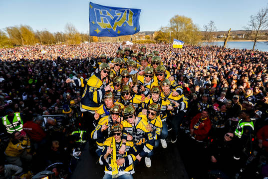 Bläddra bland fler bilder av Ishockey, SHL, HV71:s guldfirande i Jönköping