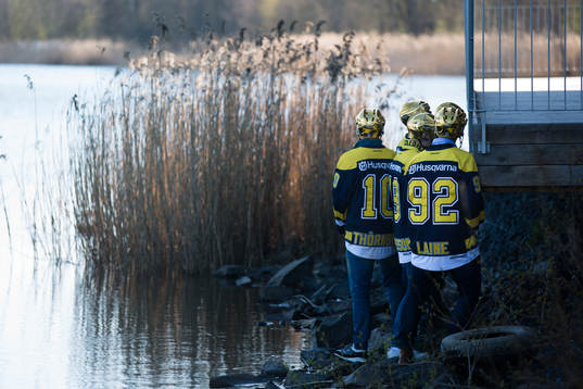 s Martin Thörnberg och Teemu Laine tar en paus för att