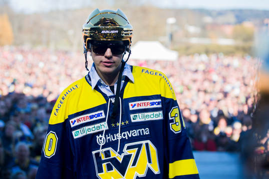 s målvakt Linus Söderström