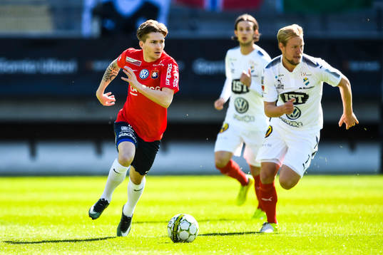 Örgrytes Andreas Östling  och Östers Jonathan Drott