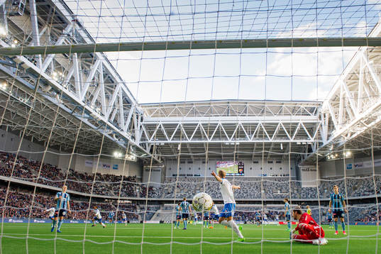 Norrköpings Sebastian Andersson jublar