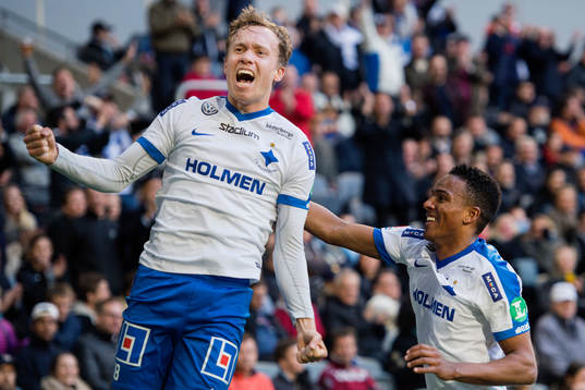 Norrköpings Gudmundur Thorarinsson gör 2-3 och jublar med