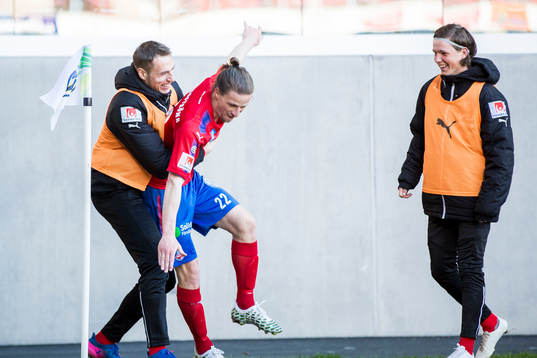 Helsingborgs Jesper Lange jublar