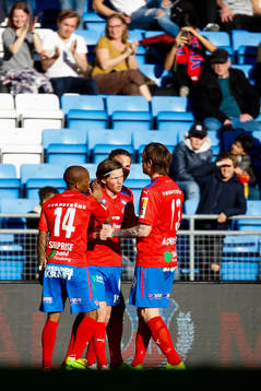 Helsingborgs Max Svensson  jublar