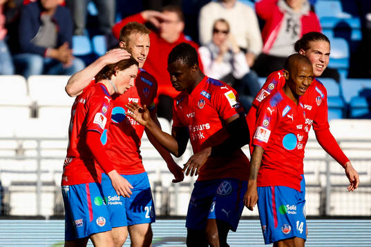 Helsingborgs Max Svensson  jublar
