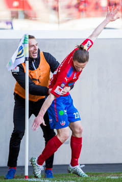 Helsingborgs Jesper Lange jublar