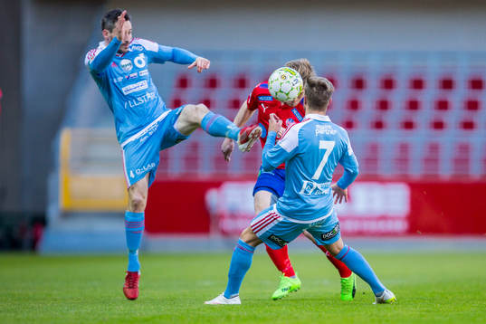 Degerfors Marcus De Bruin och Nikola Ladan i duell om