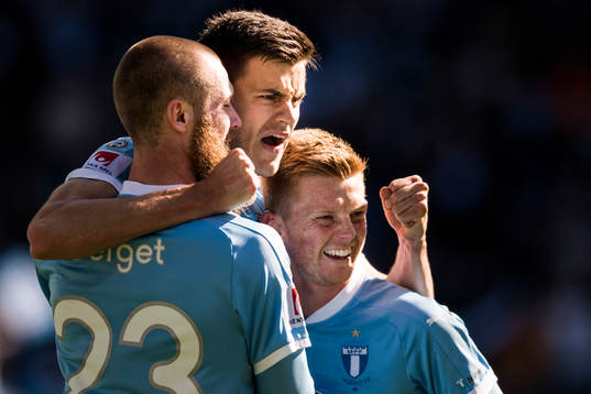 Malmö FFs Alexander Jeremejeff jublar