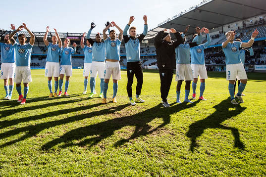 Malmö FFs spelare jublar
