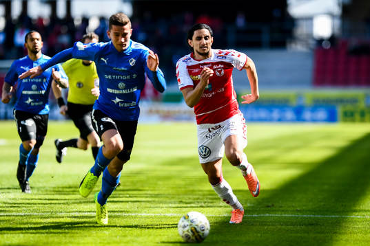 Halmstads Adnan Kojic och Kalmars Mahmoud Eid