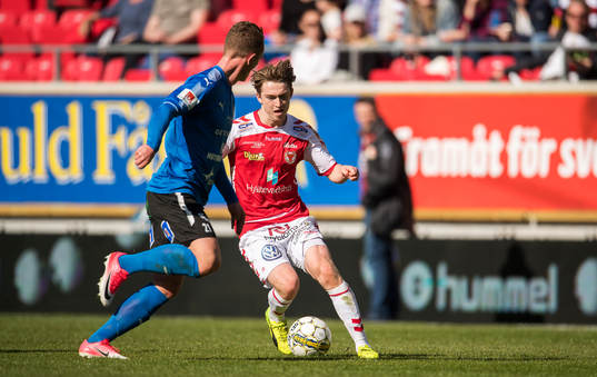 Kalmars Carl Johansson och Halmstads Andreas Bengtsson