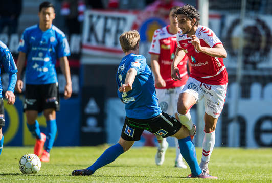 Kalmars Mahmoud Eid  och Halmstads Marcus Mathisen