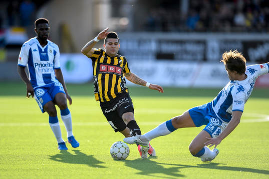 Häckens Paulinho och IFK Göteborgs Thomas Rogne