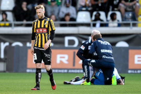 Häckens Rasmus Lindgren deppar