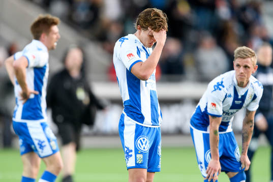IFK Göteborgs Thomas Rogne och Sören Rieks deppar