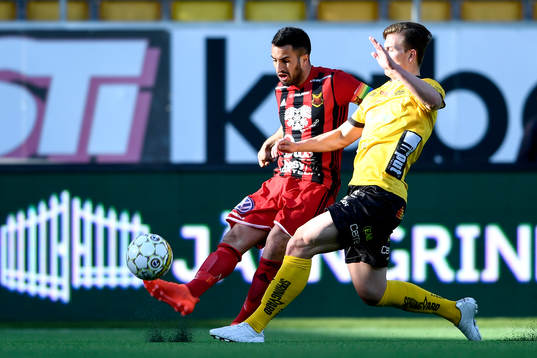 Östersunds Brwa Nouri och Elfsborgs Simon Olsson