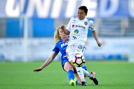 Eskilstunas Fiona Brown och Rosengårds Alexandra Lowe Riley